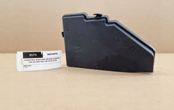 Volvo XC90 Fuse box cover 326731398001