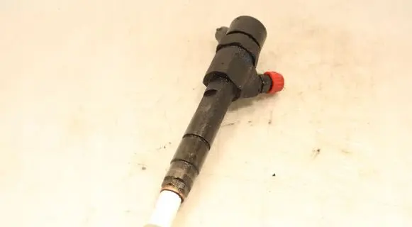 Renault Master II Fuel injector