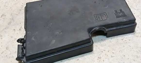 Fuse box cover