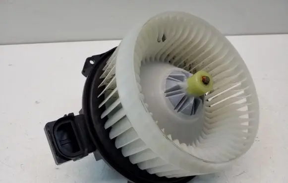 Ford Fusion II Heater fan/blower AY2727006220
