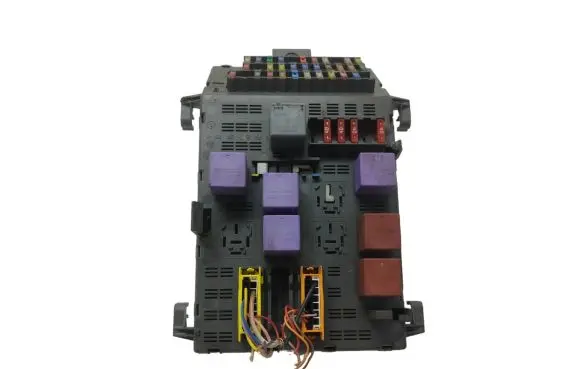 Renault Laguna I Fuse module