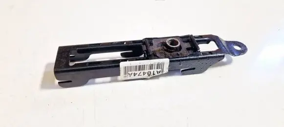 Skoda Fabia Mk2 (5J) Seat belt adjustment rail 1j0857819