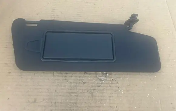 Mercedes-Benz CLS C218 X218 Sun visor