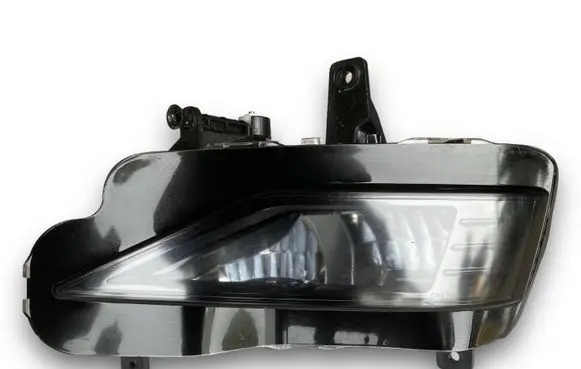 Volkswagen Jetta VII Front fog light 19G941700