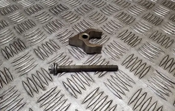 Fuel Injector clamp holder
