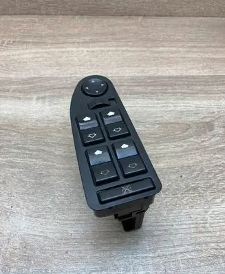 BMW 5 E39 Electric window control switch 6904306 543901