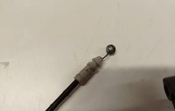 Mazda 6 Engine bonnet (hood) release handle K3203