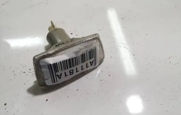 Opel Corsa D Front fender indicator light 