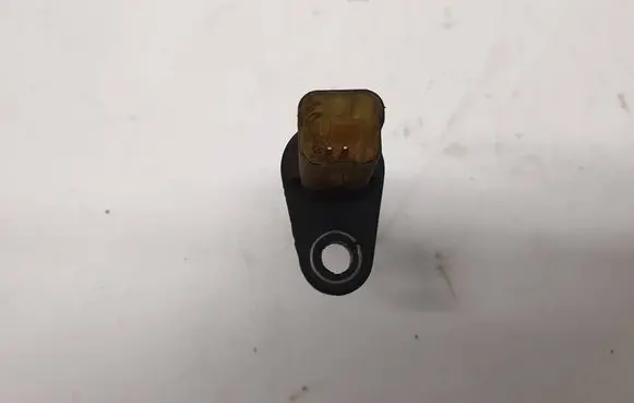 Nissan Qashqai Crankshaft position sensor 8200668500