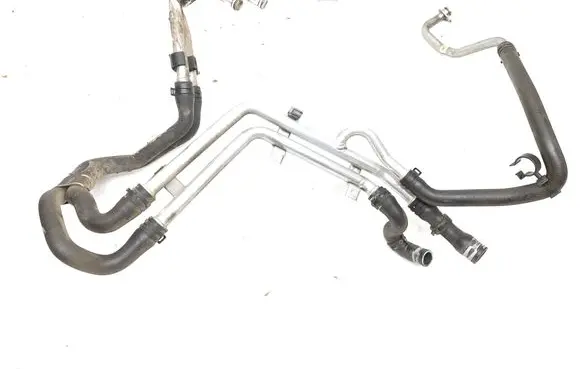 Porsche Cayenne (92A) Engine coolant pipe/hose 7P5121065B