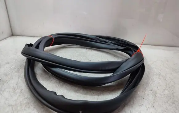 Mazda CX-5 Front door rubber seal 