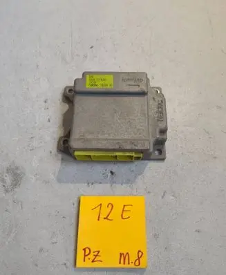 Mazda 323 F Airbag control unit/module B30E57K30