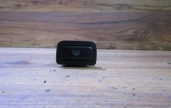 Honda Civic Windscreen/window heater switch 50366