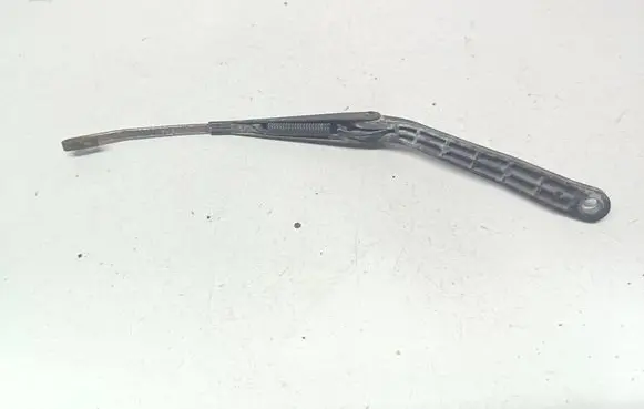 Nissan Terrano Rear wiper blade arm 36044