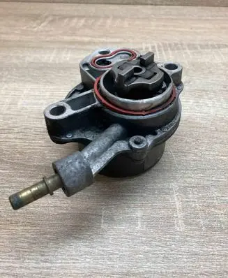 Peugeot 307 Vacuum pump 9631971580 72266601