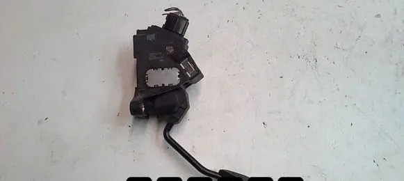 Toyota Yaris Accelerator throttle pedal 781100D021