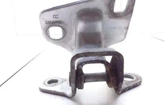 Chrysler 300M Front door upper hinge 04574274AB