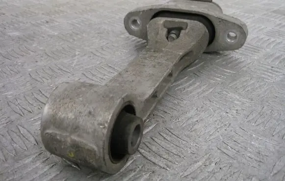 Hyundai H-1, Starex, Satellite Engine mount vacuum valve 21950D3000