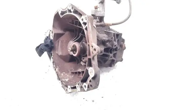 Opel Vectra C Manual 5 speed gearbox 55565177 649354685