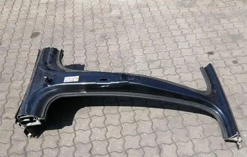 Bentley Flying Spur Side skirt rear trim
