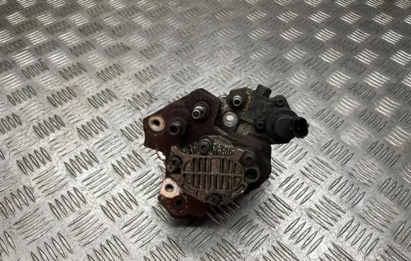 Renault Laguna II Fuel injection high pressure pump 8200659766 H8200256255 0445010087