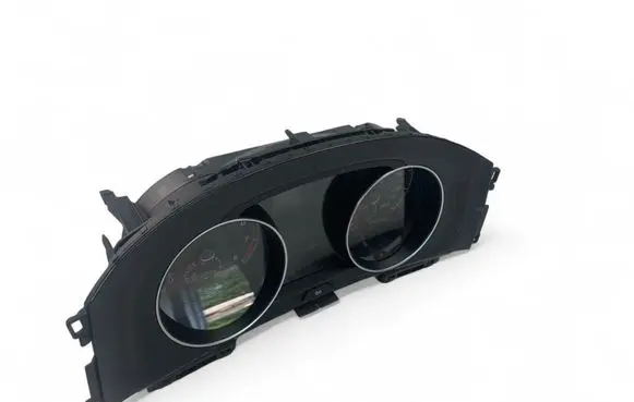 Speedometer (instrument cluster)