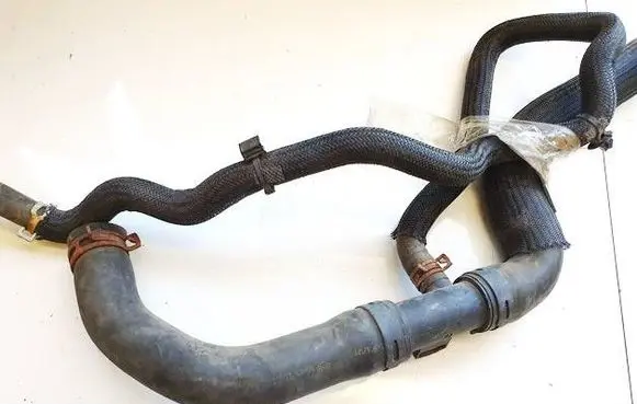 Nissan Qashqai Engine coolant pipe/hose