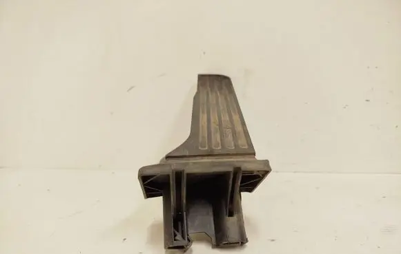 Volkswagen Touran I Accelerator throttle pedal 1T1721503H 6PV00868900 043405