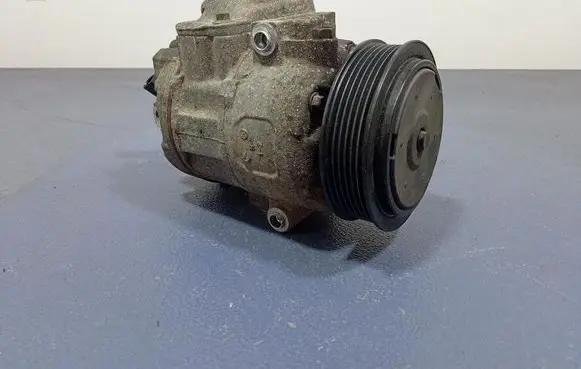Skoda Fabia Mk2 (5J) Air conditioning (A/C) compressor (pump) 6Q0820808F