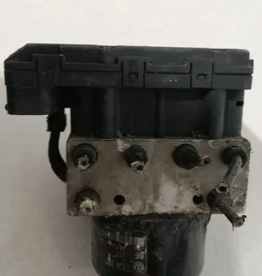 Audi A3 S3 8L ABS Pump 1J0614217E