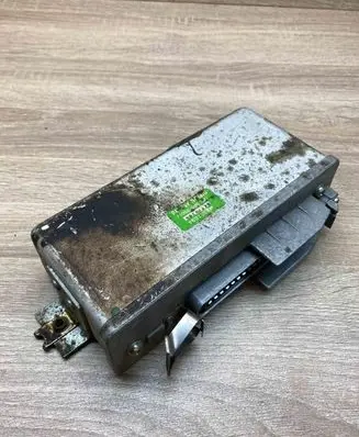 Mitsubishi Galant ABS control unit/module MB381894