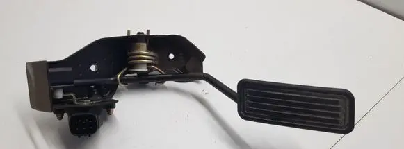 Toyota Corolla Verso AR10 Accelerator throttle pedal