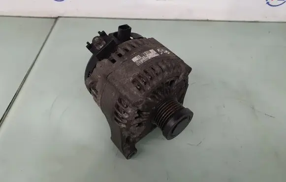 BMW 3 F30 F35 F31 Generator/alternator 7605061 12317605061 12317605478