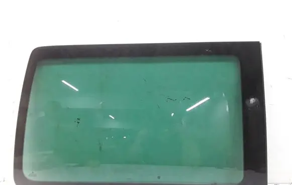 Volkswagen Multivan T5 Rear side window 43R004524