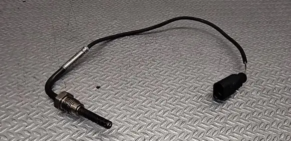 Audi A6 S6 C6 4F Exhaust gas temperature sensor 059906088A