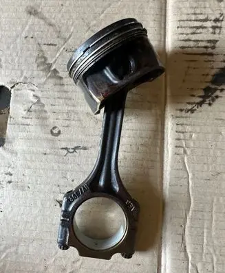 Volkswagen Golf Plus Connecting rod/conrod 