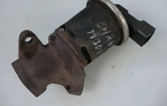 Chrysler 300M EGR valve 04591814AB