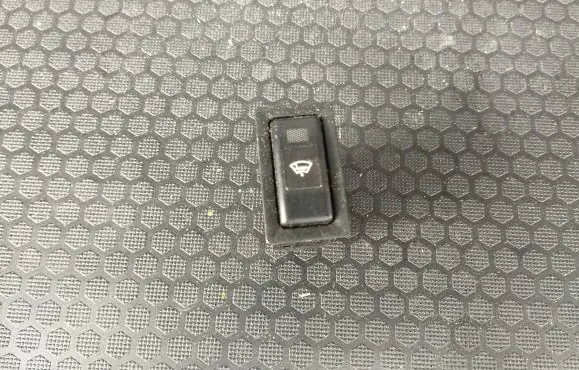 Toyota Avensis T250 Windscreen/window heater switch 156762