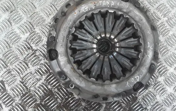 Suzuki Grand Vitara II Clutch set kit 67J00 071220