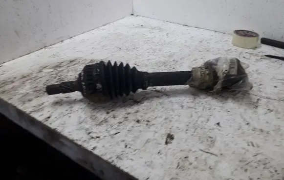 Peugeot Partner Front driveshaft