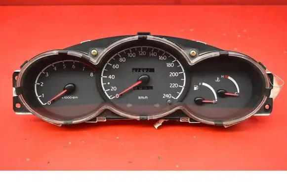 Audi Coupe Speedometer (instrument cluster) 9400427000