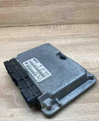 Opel Zafira A Engine control unit/module ECU 24417169 0281010268Used