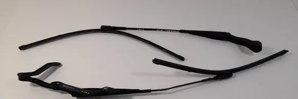 Mercedes-Benz GLA H247 Front wiper blade arm A2478204500