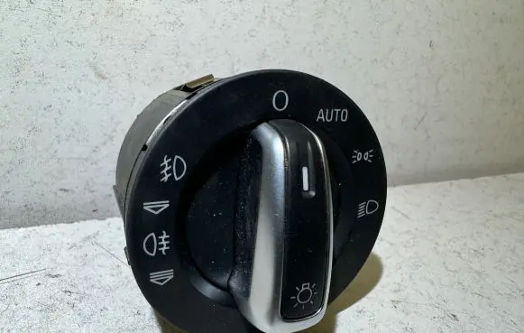 Audi Q7 4L Light switch 4F2941531E