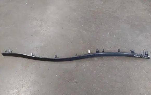 Hyundai Sonata Dashboard glove box trim 847803K110