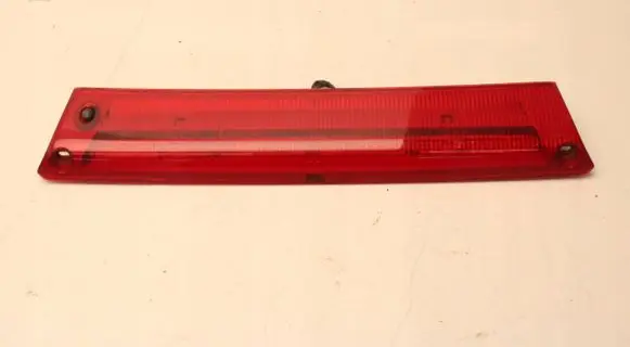 Volkswagen Tiguan Third/center stoplight 2008R