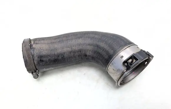 Volvo XC60 Intercooler hose/pipe 31657743 31657742
