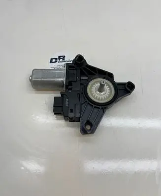 Mercedes-Benz GLC X253 C253 Rear door window regulator motor A2139060602