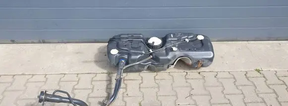 Suzuki Swift I Fuel tank 8901962J01
