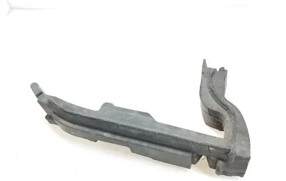 Audi Q5 SQ5 Fender foam support/seal 8R0823732A
